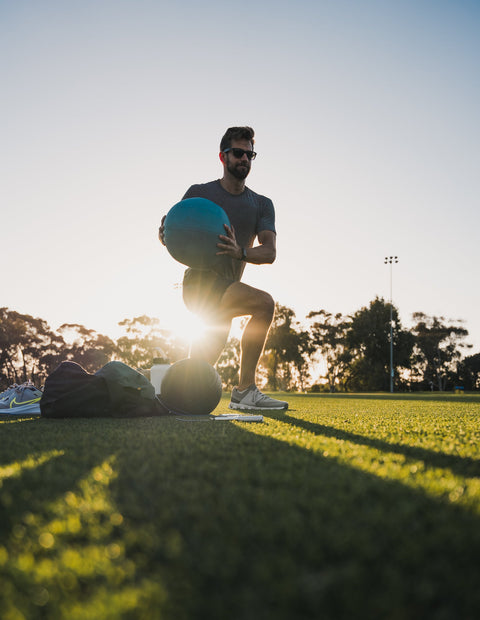 New year, New goals! How To Use PlayOn Pain Relief Spray To Achieve New Years Goals